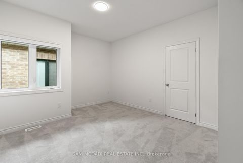 Photo 31 at 138 Factor Street, Kleinburg, Vaughan