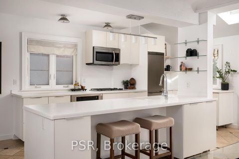 Photo 11 at 217 Northcliffe Boulevard, Oakwood Village, Toronto