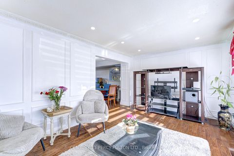 Photo 7 at 56 Snowball Crescent, Malvern, Toronto