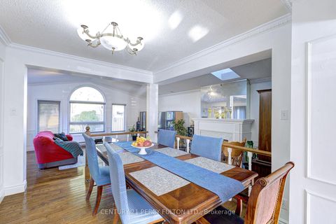 Photo 9 at 56 Snowball Crescent, Malvern, Toronto