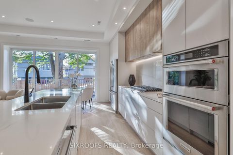 Photo 22 at 104 Roosevelt Road, East York, Toronto