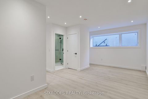 Photo 41 at 104 Roosevelt Road, East York, Toronto