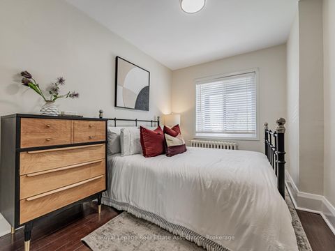 Photo 14 at 5 Little Boulevard, Belgravia, Toronto