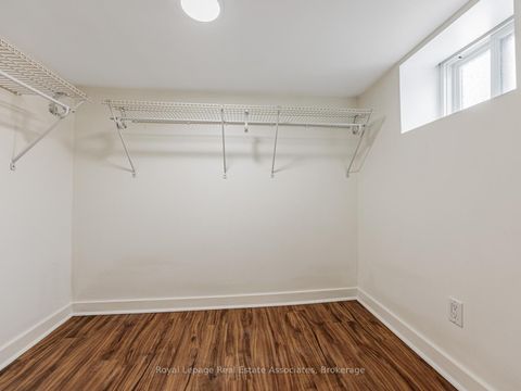 Photo 25 at 5 Little Boulevard, Belgravia, Toronto