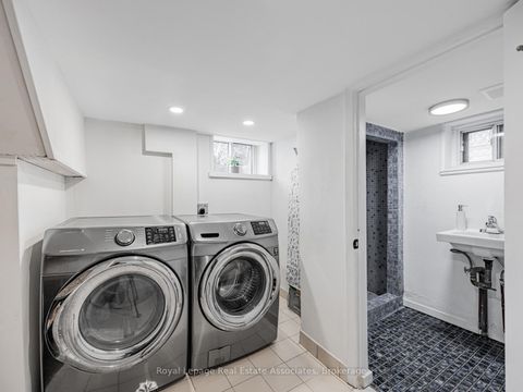 Photo 29 at 5 Little Boulevard, Belgravia, Toronto