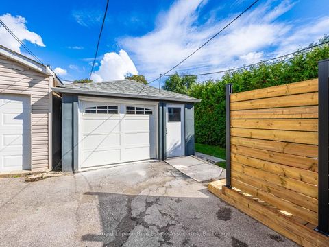 Photo 32 at 5 Little Boulevard, Belgravia, Toronto