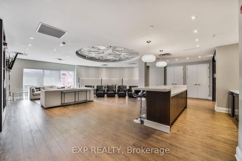 Photo 20 at 602A - 15277 Yonge Street, Aurora Village, Aurora