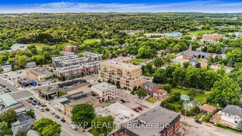 Photo 27 at 602A - 15277 Yonge Street, Aurora Village, Aurora