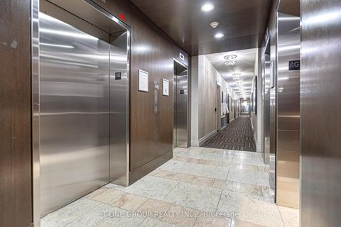 Photo 3 at 2112 - 35 Hollywood Avenue, Willowdale East, Toronto