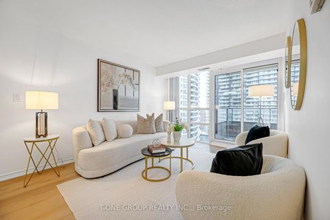 Photo 11 at 2112 - 35 Hollywood Avenue, Willowdale East, Toronto