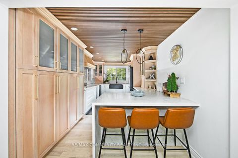 Photo 8 at 168 Kingslake Road, Don Valley Village, Toronto