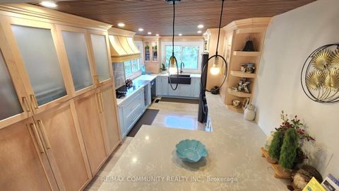 Photo 10 at 168 Kingslake Road, Don Valley Village, Toronto