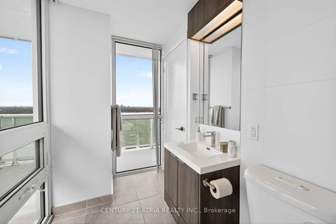 Photo 17 at 2915 - 101 Erskine Avenue, Mount Pleasant West, Toronto