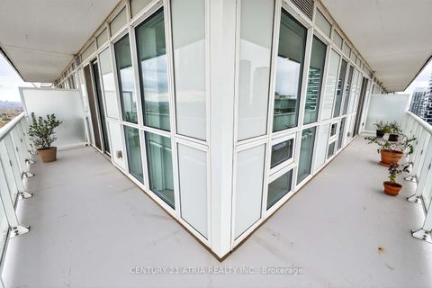 Photo 29 at 2915 - 101 Erskine Avenue, Mount Pleasant West, Toronto