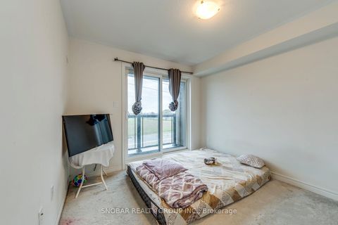 Photo 12 at 4 - 624 Rexdale Boulevard, Clairville, Toronto