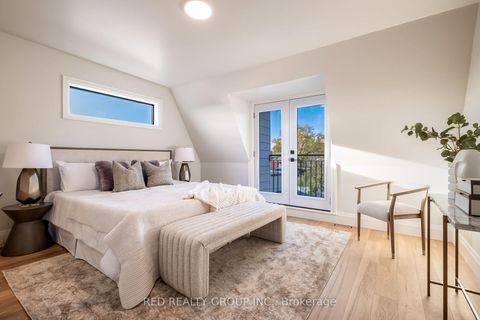 Photo 21 at 604 Ridelle Avenue, Belgravia, Toronto