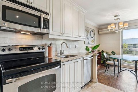 Photo 16 at 409 - 71 Jonesville Crescent, Don Mills, Toronto