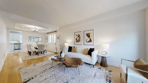 Photo 2 at 188 Willis Drive, Aurora Highlands, Aurora