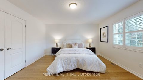 Photo 22 at 188 Willis Drive, Aurora Highlands, Aurora