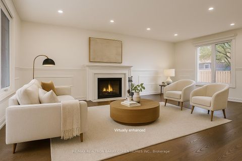 Photo 5 at 11 Elkpath Avenue, Windfields, Toronto