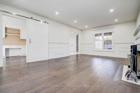 Photo 6 at 11 Elkpath Avenue, Windfields, Toronto