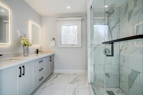 Photo 35 at 11 Elkpath Avenue, Windfields, Toronto