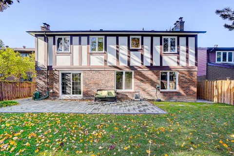 Photo 44 at 11 Elkpath Avenue, Windfields, Toronto