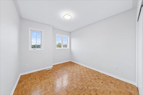 Photo 29 at 289 Deepsprings Crescent, Vellore Village, Vaughan