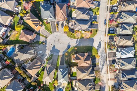 Photo 2 at 56 Regency View Heights, Rural Vaughan, Vaughan