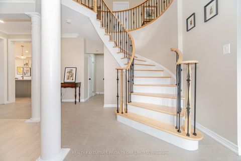 Photo 22 at 56 Regency View Heights, Rural Vaughan, Vaughan