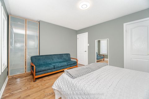 Photo 30 at 56 Regency View Heights, Rural Vaughan, Vaughan