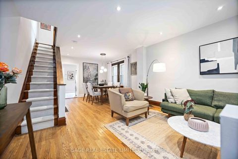 Photo 12 at 552 Victoria Park Avenue, Danforth, Toronto