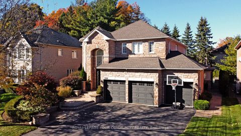 Photo 2 at 313 Willis Drive, Aurora Highlands, Aurora