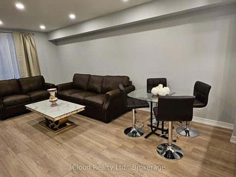 Photo 9 at 11 - 285 Antibes Drive, Branson, Toronto