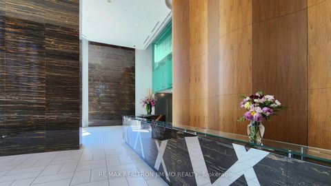 Photo 5 at 822 - 21 Iceboat Terrace, Waterfront Communities C1, Toronto