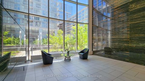 Photo 6 at 822 - 21 Iceboat Terrace, Waterfront Communities C1, Toronto