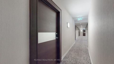 Photo 14 at 822 - 21 Iceboat Terrace, Waterfront Communities C1, Toronto