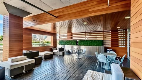 Photo 35 at 822 - 21 Iceboat Terrace, Waterfront Communities C1, Toronto