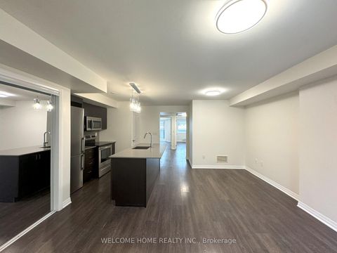 Photo 8 at 5 - 159 William Duncan Road, CFB, Toronto