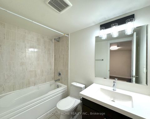 Photo 22 at 5 - 159 William Duncan Road, CFB, Toronto