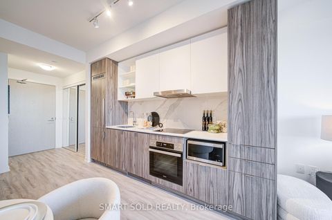 Photo 14 at 5802 - 55 Cooper Street, Waterfront Communities C8, Toronto