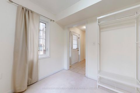 Photo 3 at 19 Snowgoose Terrace, Rouge E11, Toronto