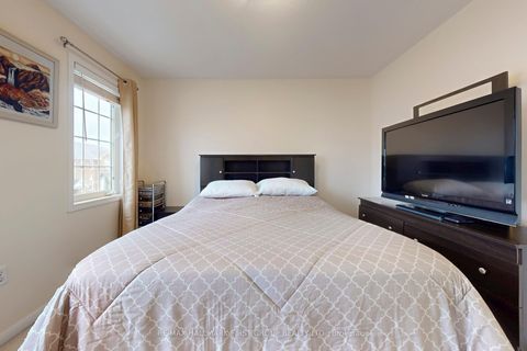 Photo 28 at 19 Snowgoose Terrace, Rouge E11, Toronto