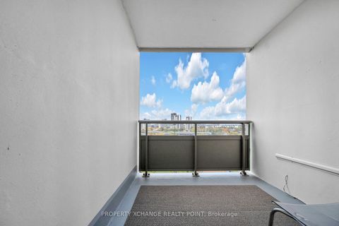 Photo 27 at 1004 - 15 Vicora Link Way, Flemingdon Park, Toronto