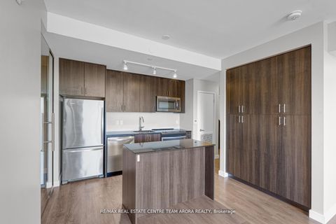 Photo 8 at 302 - 168 Sabina Drive, GO Glenorchy, Oakville