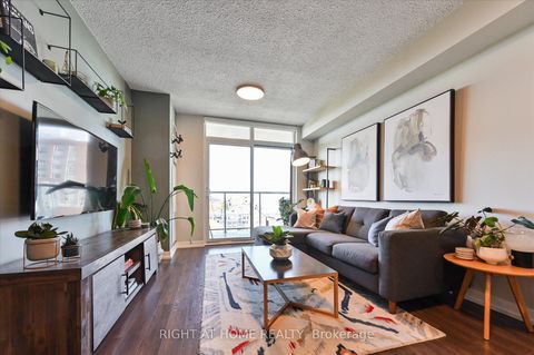 Photo 8 at 910 - 816 Lansdowne Avenue, Junction, Toronto