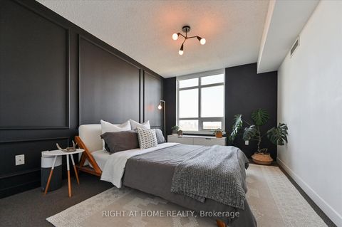 Photo 15 at 910 - 816 Lansdowne Avenue, Junction, Toronto