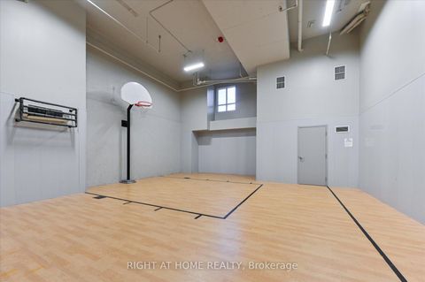 Photo 22 at 910 - 816 Lansdowne Avenue, Junction, Toronto