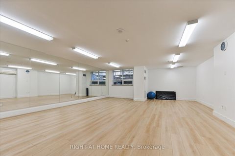 Photo 23 at 910 - 816 Lansdowne Avenue, Junction, Toronto