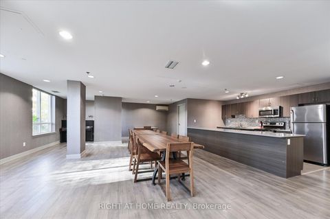 Photo 24 at 910 - 816 Lansdowne Avenue, Junction, Toronto